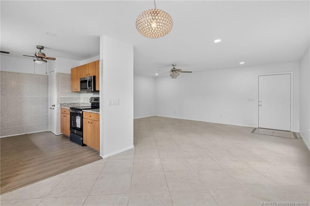 2 Lake Vista Trail, Unit 107, Port Saint Lucie, FL 34952 Photo