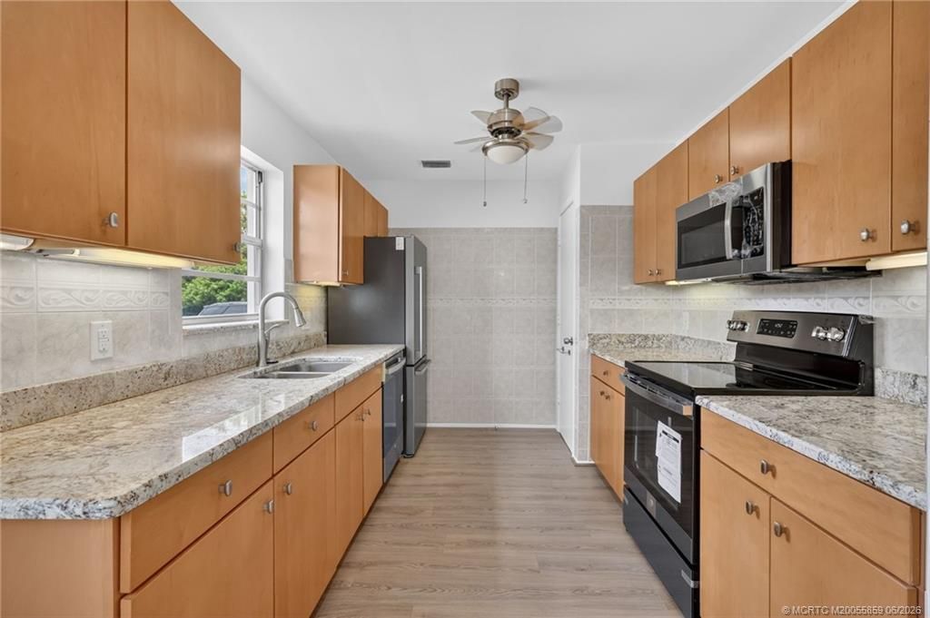 2 Lake Vista Trail, Unit 107, Port Saint Lucie, FL 34952 Photo