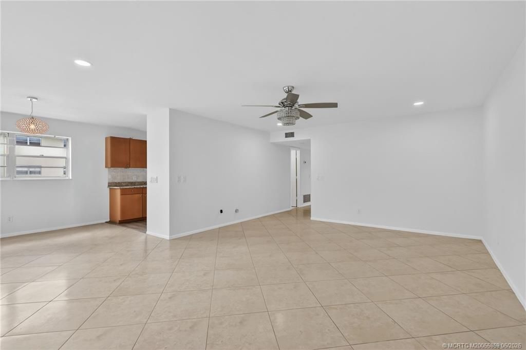 2 Lake Vista Trail, Unit 107, Port Saint Lucie, FL 34952 Photo