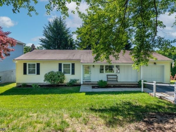 114 Mountain Rd, Rockaway, NJ 07866