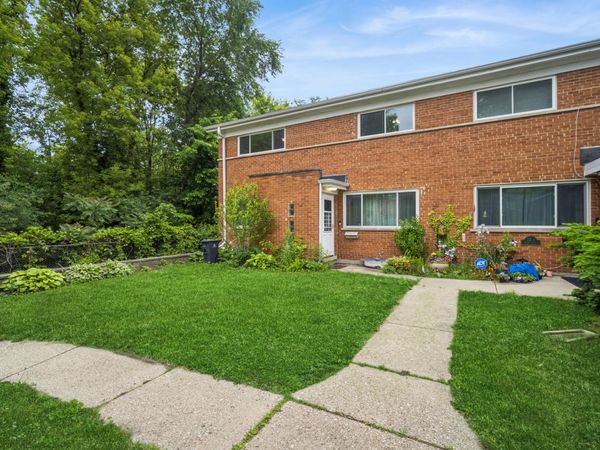 221 Dodge Avenue , Unit B, Evanston, IL 60202