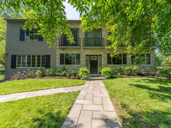 210 Euclid Avenue , Delaware, OH 43015