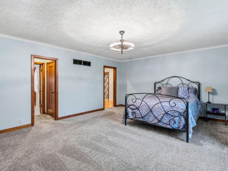 210 Euclid Avenue , Delaware, OH 43015 Photo 36