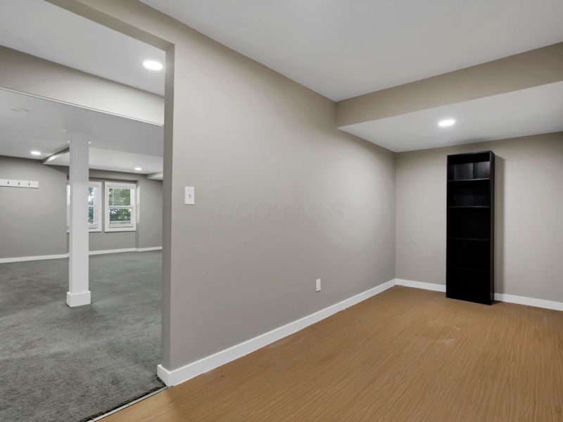 187 Valley View Drive SE, Heath, OH 43056 Photo 33