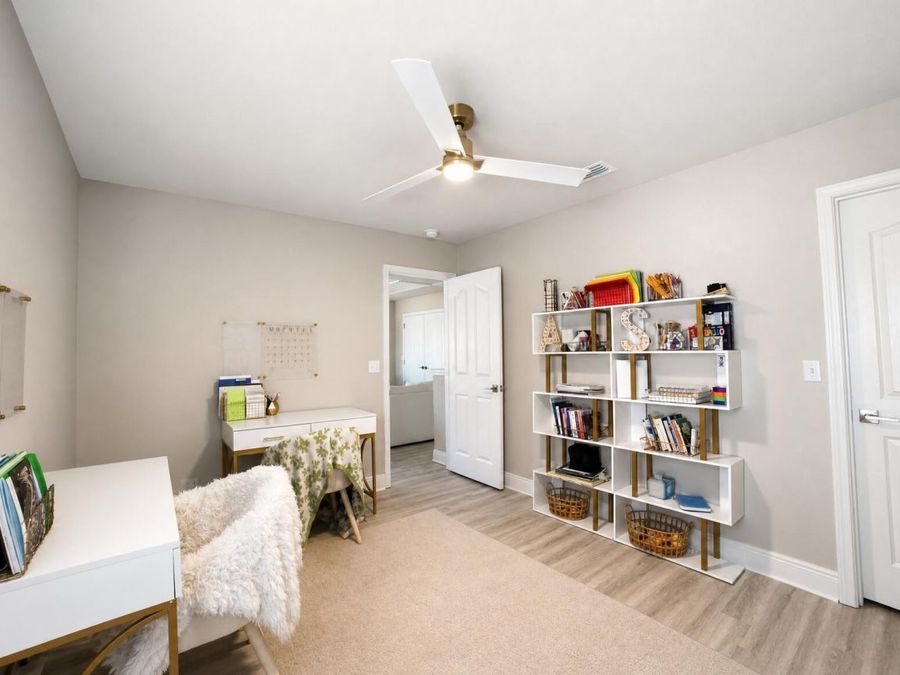 Property Image 37