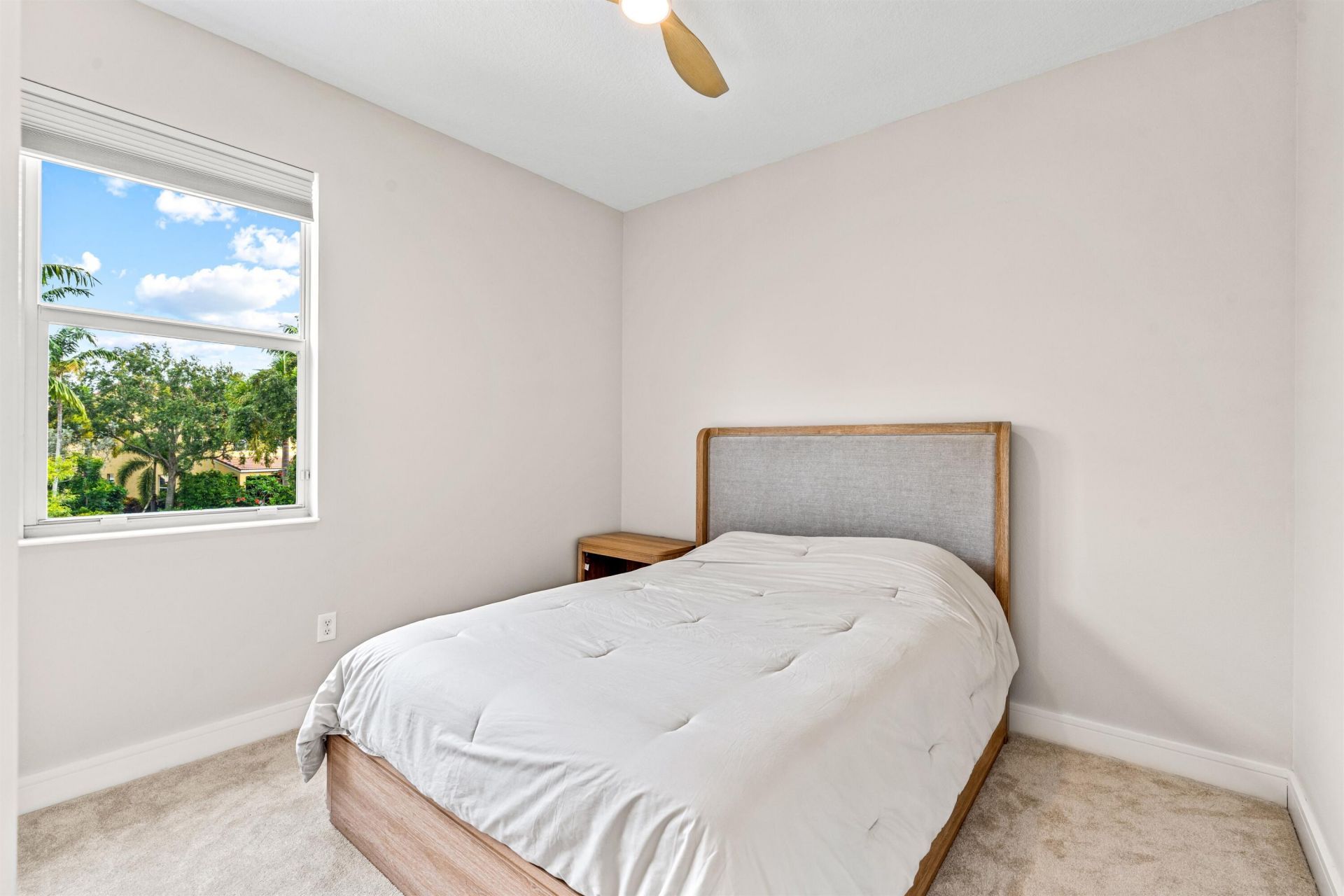 1570 NW 48th Place, Boca Raton, FL 33431 Photo