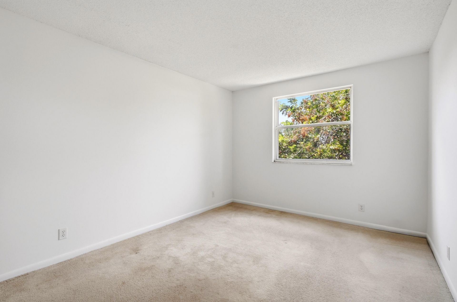 6851 NW 27th Street, Margate, FL 33063 Photo