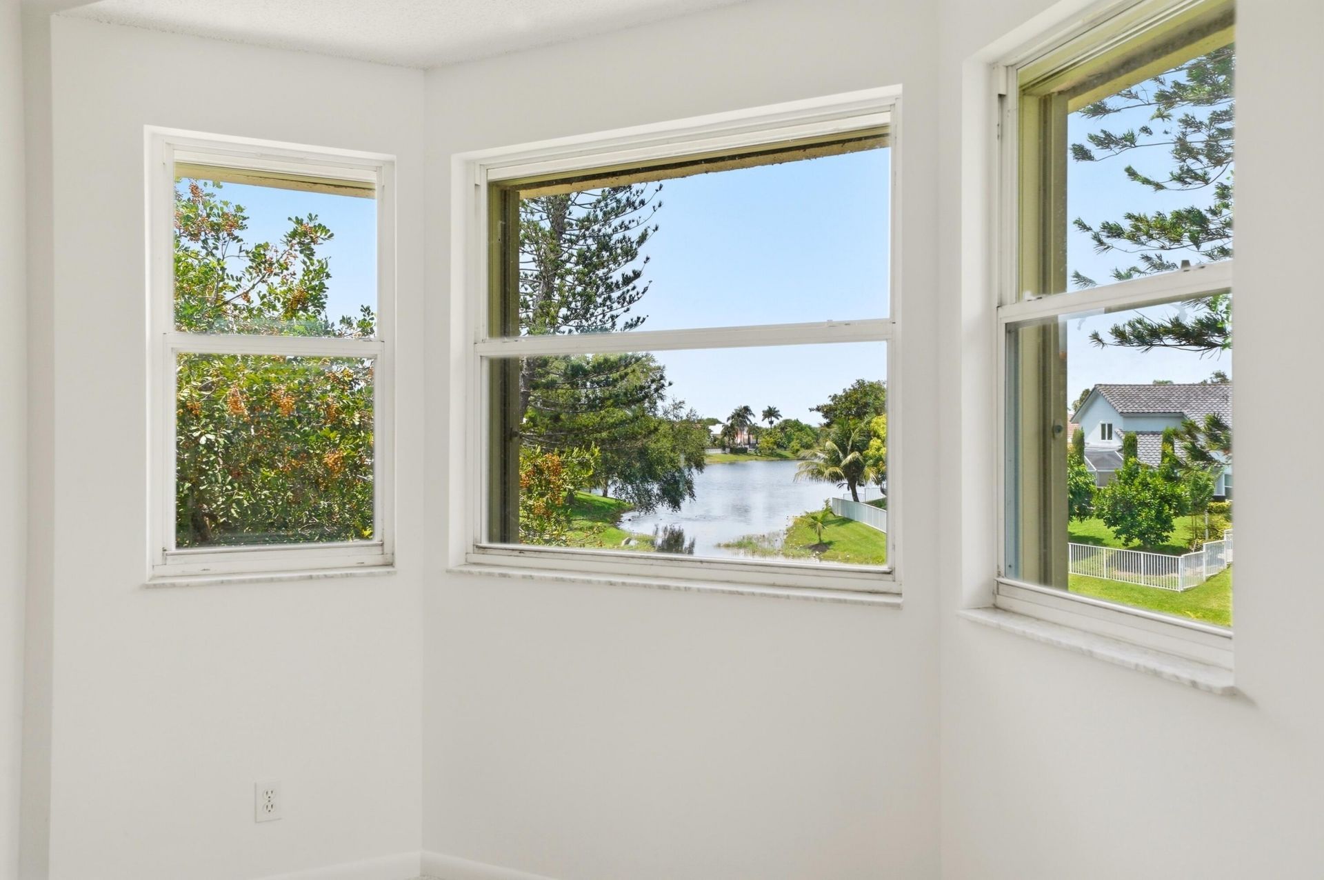 6851 NW 27th Street, Margate, FL 33063 Photo
