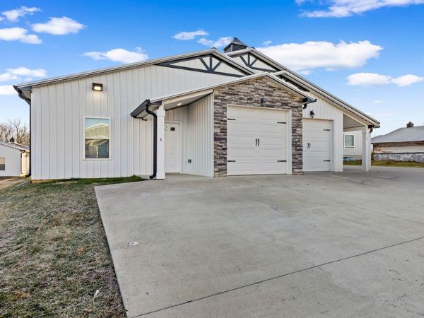 199 Bainbridge Dr, Unit A, Clarksville, TN 37043