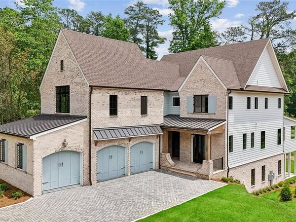 160 Lake Estates Drive, Roswell, GA 30075