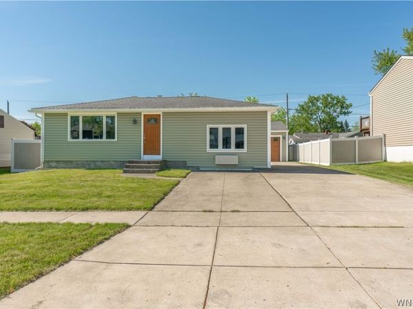 81 Dubonnet Drive , Depew, NY 14043