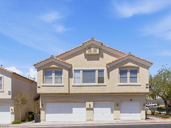 2592 Lazy Saddle Drive , Henderson, NV 89002