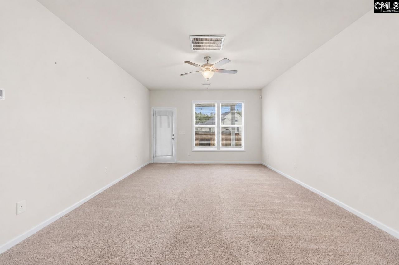 21 Harvest Glen Drive Photo 12