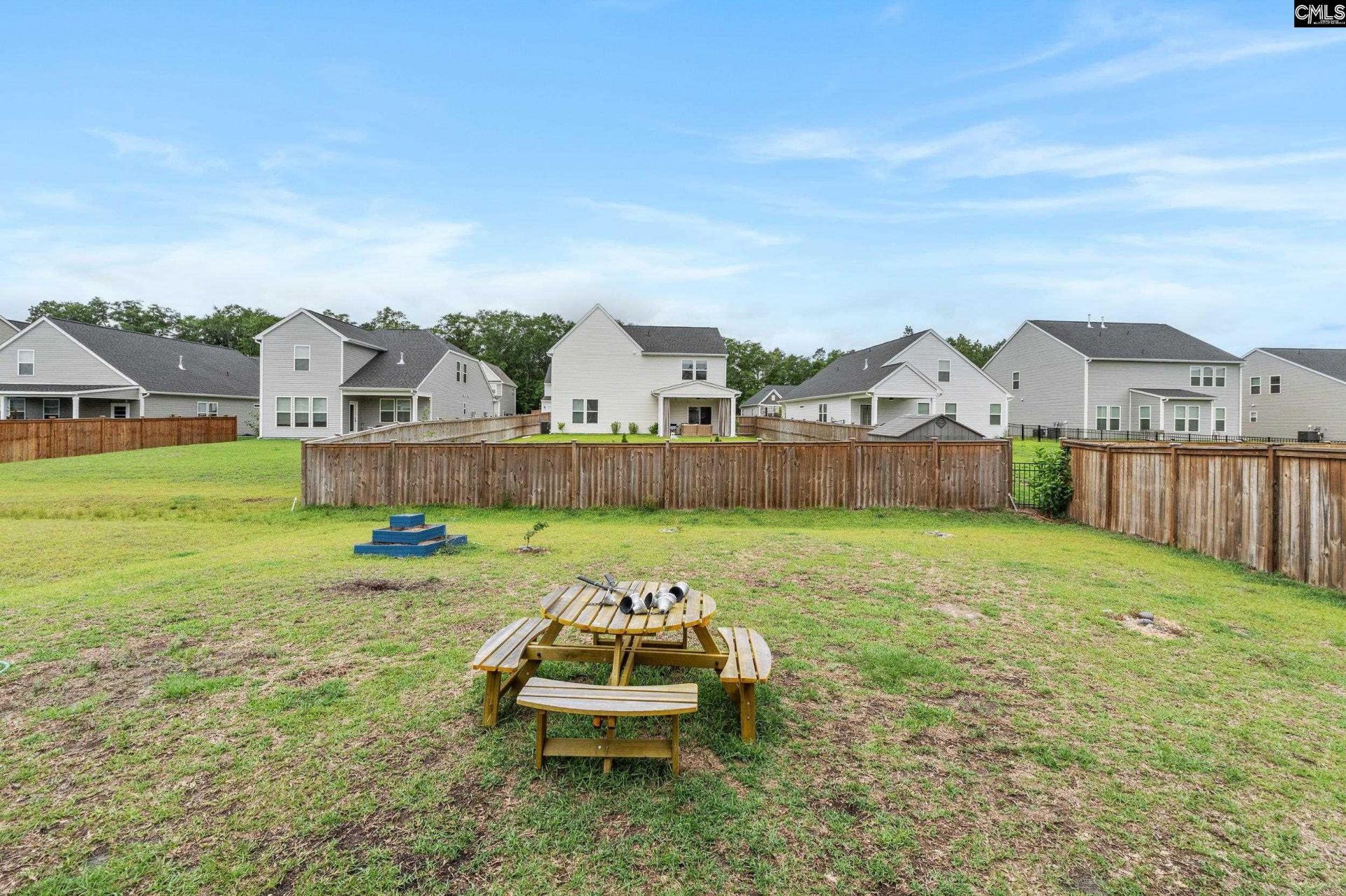 21 Harvest Glen Drive  Photo 33
