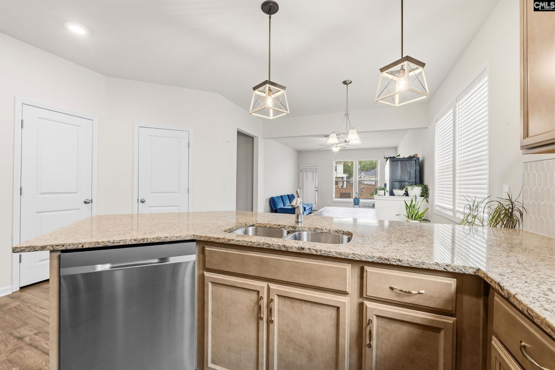 21 Harvest Glen Drive  Photo 9
