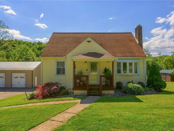 178 Lutz Rd , Zelienople, PA 16063