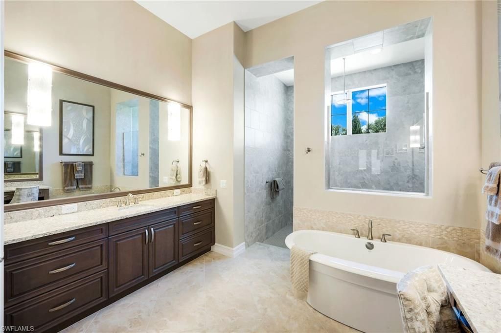 6259 Lightbourn Way, Naples, FL 34113 Photo