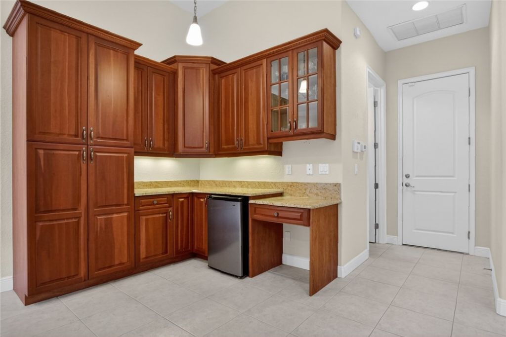 9523 Shadow Lane, Fort Pierce, FL 34951 Photo