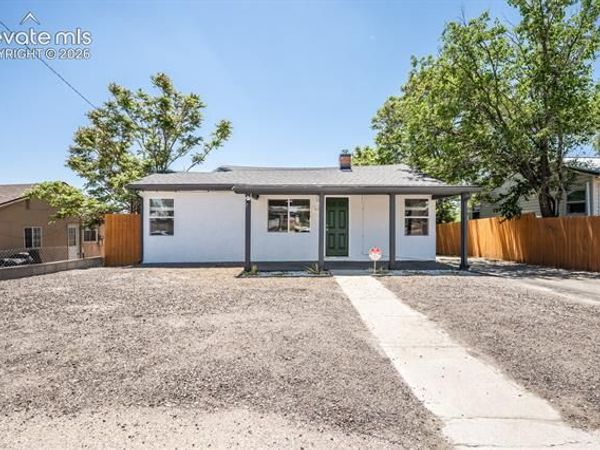 1614 E Ash Street, Pueblo, CO 81001