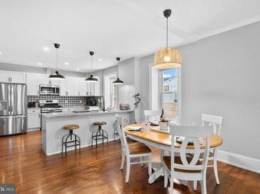 472 LEVERINGTON AVENUE, PHILADELPHIA, PA 19128