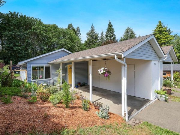 175 Willemar Ave , Unit #B, Courtenay, BC V9N 3L3