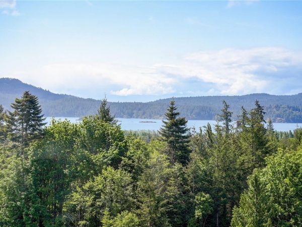 2056 Gladys Pl , Sooke, BC V9Z 0E6