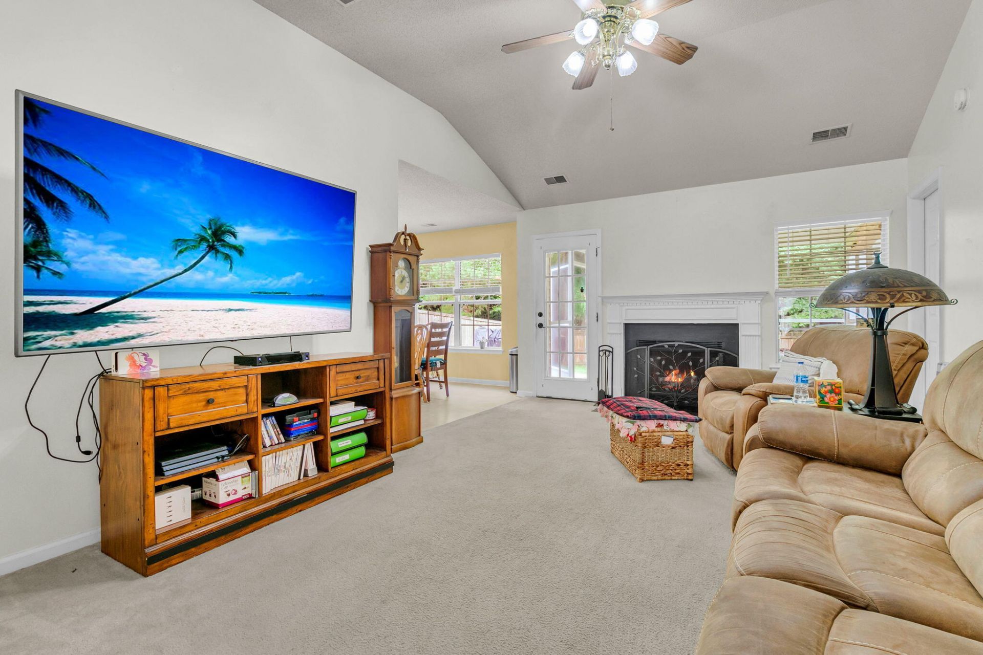 322 Eagle Ridge Road Photo 4