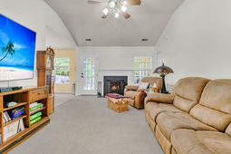 322 Eagle Ridge Road photo 4