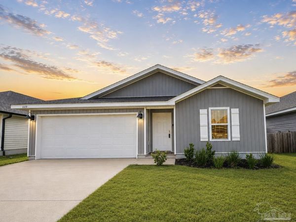4418 Tiger Oak Ct, Pace, FL 32571