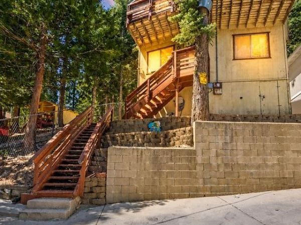 26241 Boulder , Twin Peaks, CA 92391