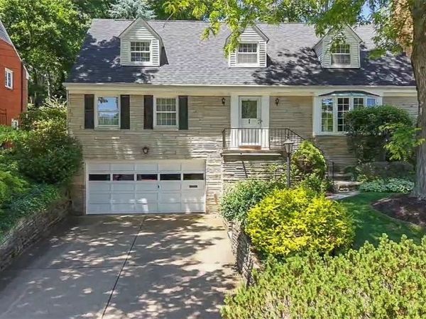 1436 Mohican Drive , Pittsburgh, PA 15228
