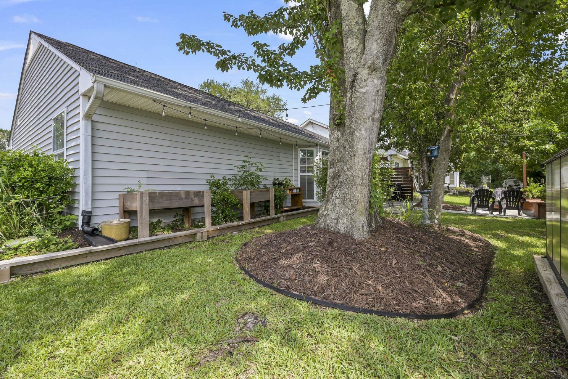1931 Tree Circle  Photo 18