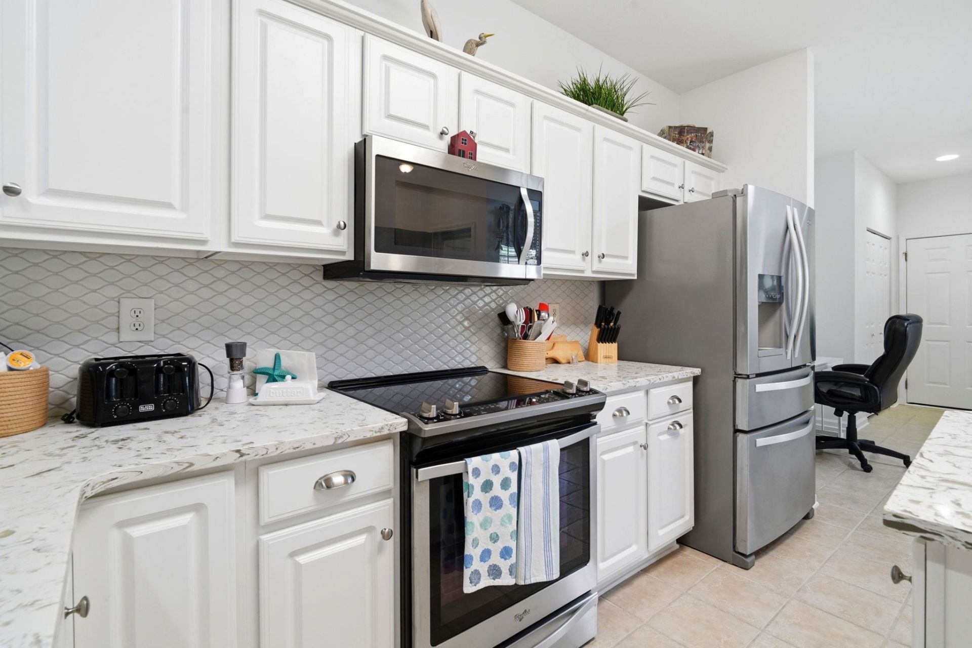 621 Pinehurst Ln. Photo 14