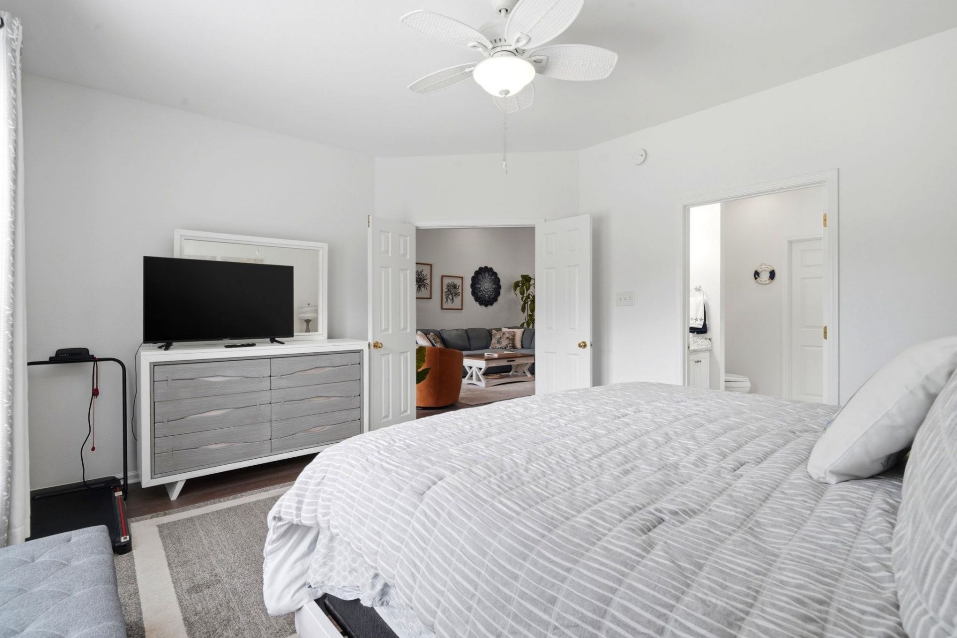 621 Pinehurst Ln. Photo 22