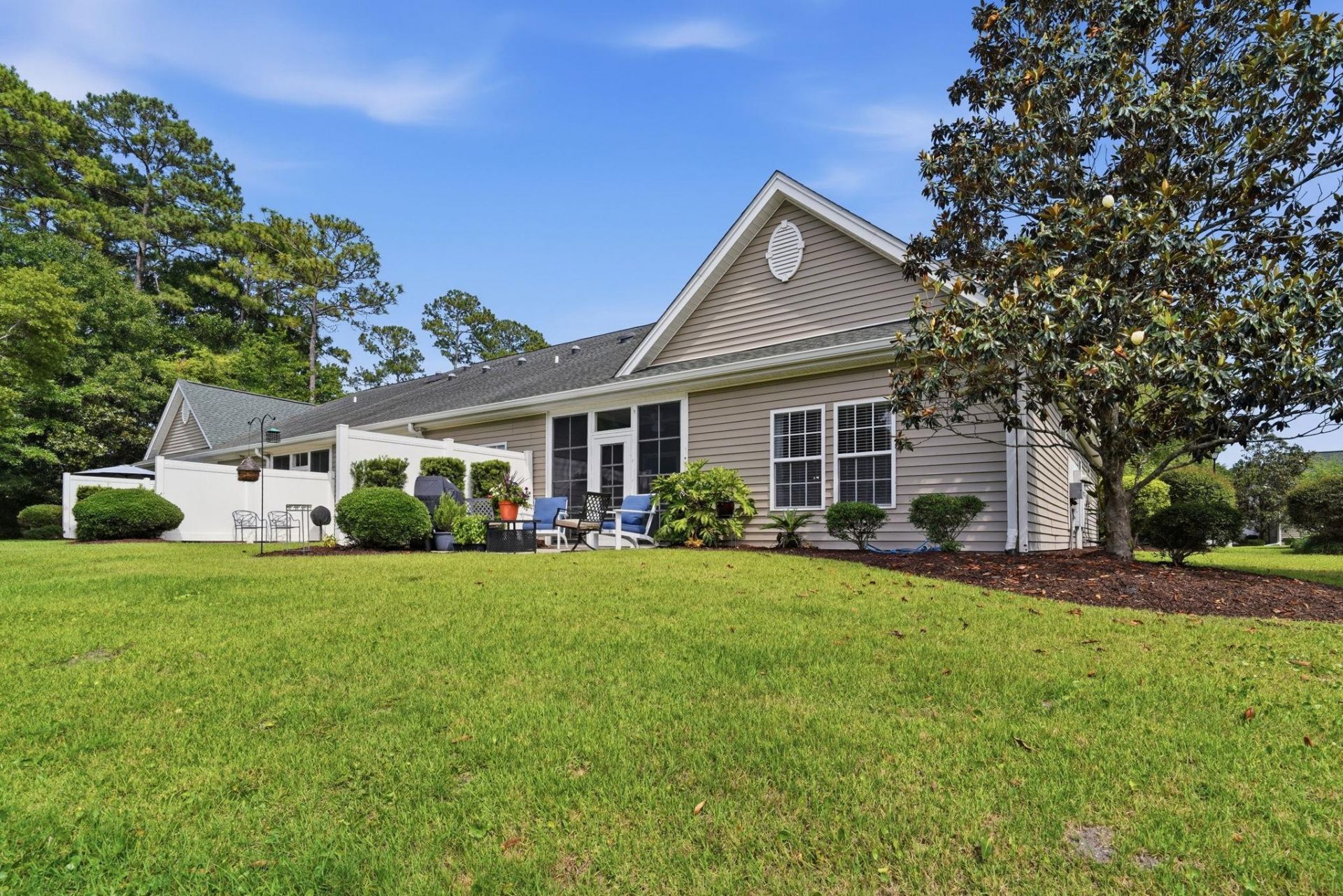 621 Pinehurst Ln. Photo 28