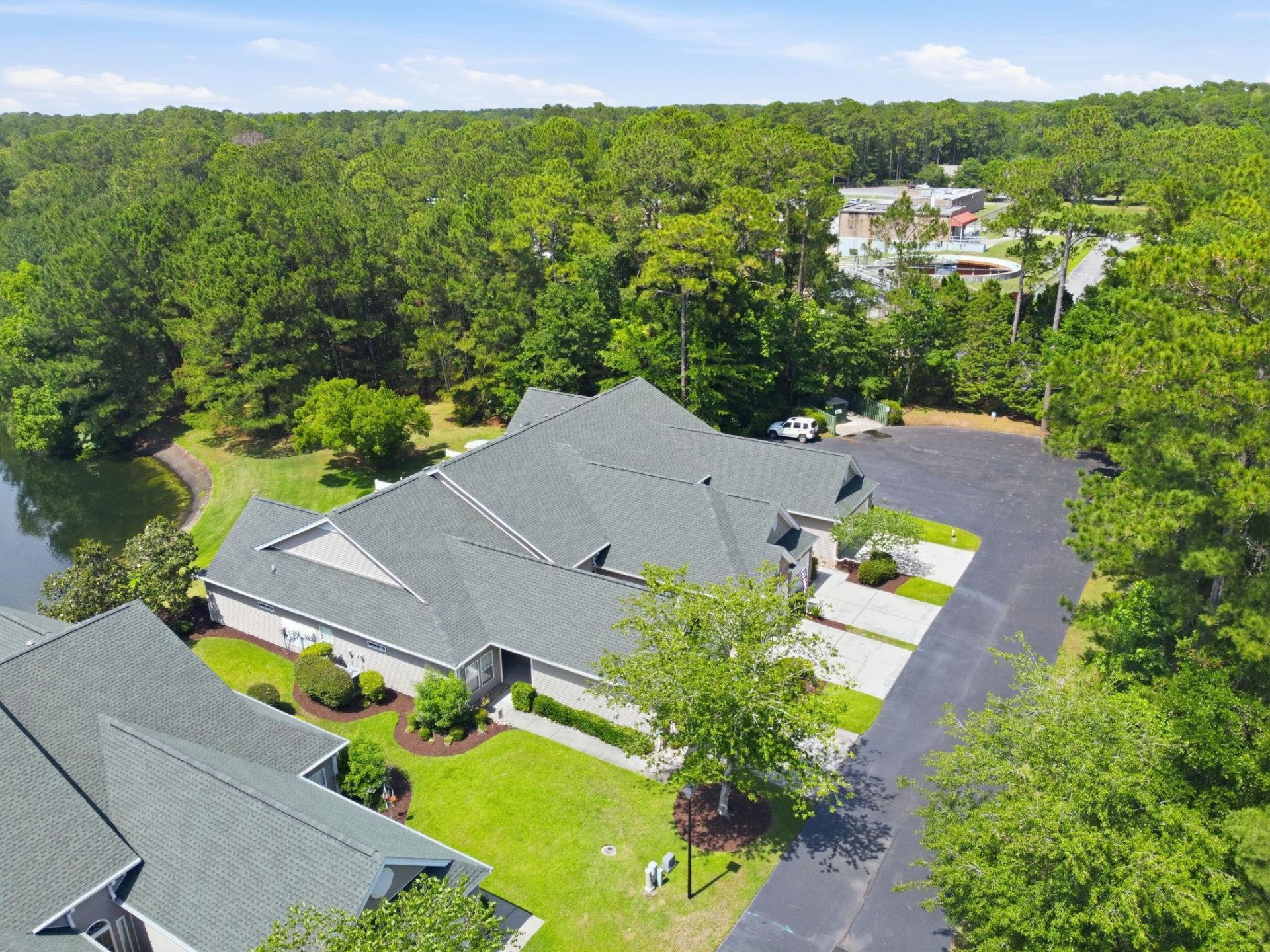 621 Pinehurst Ln. Photo 31