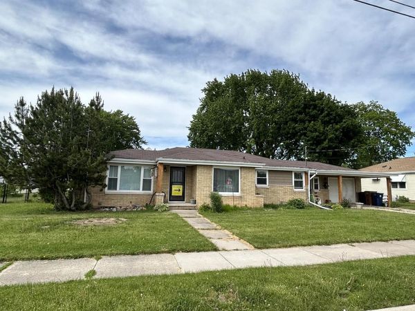 428 8TH STREET, Menasha, WI 54952