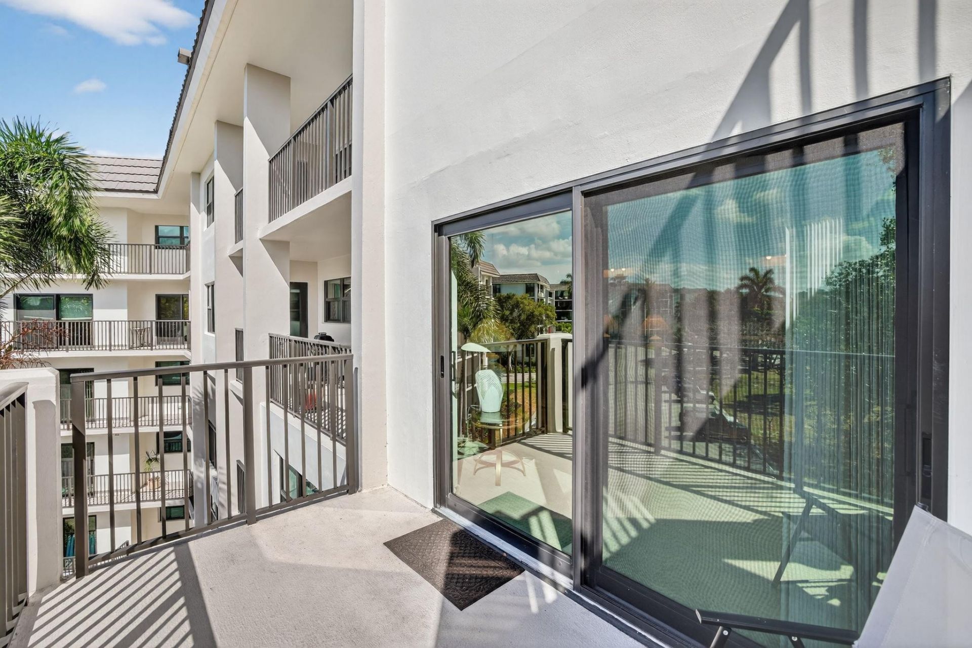 1000 River Reach Drive, Unit 406, Fort Lauderdale, FL 33315 Photo