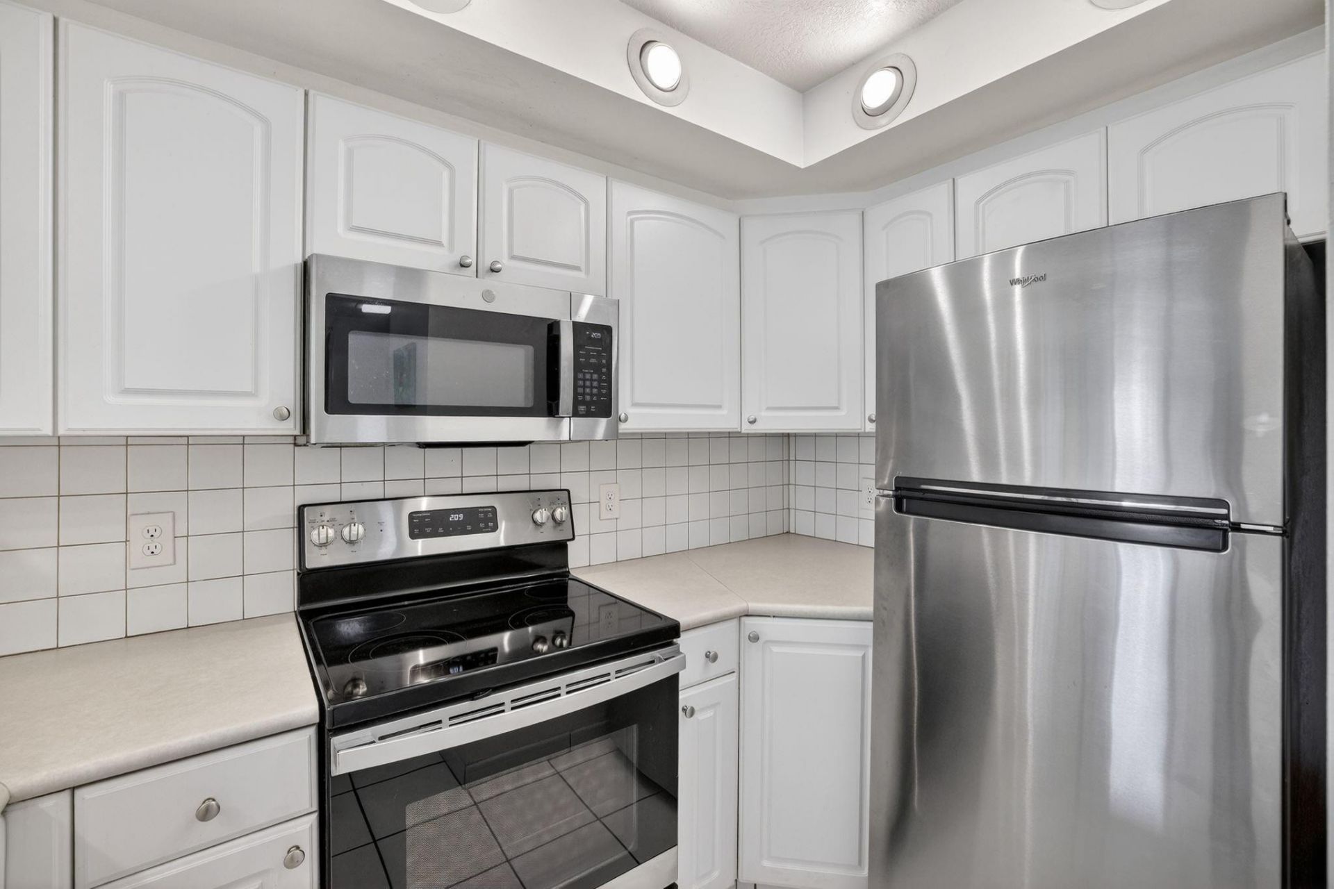 1000 River Reach Drive, Unit 406, Fort Lauderdale, FL 33315 Photo
