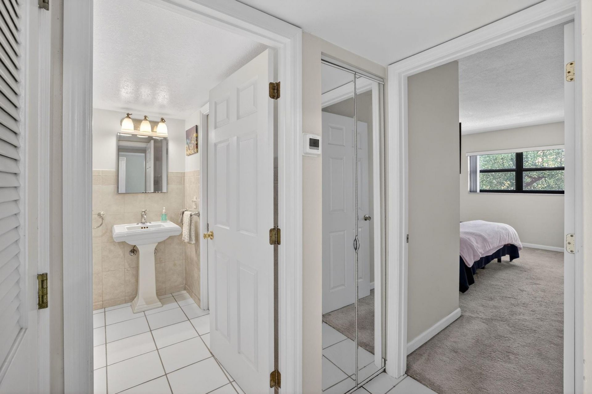 1000 River Reach Drive, Unit 406, Fort Lauderdale, FL 33315 Photo