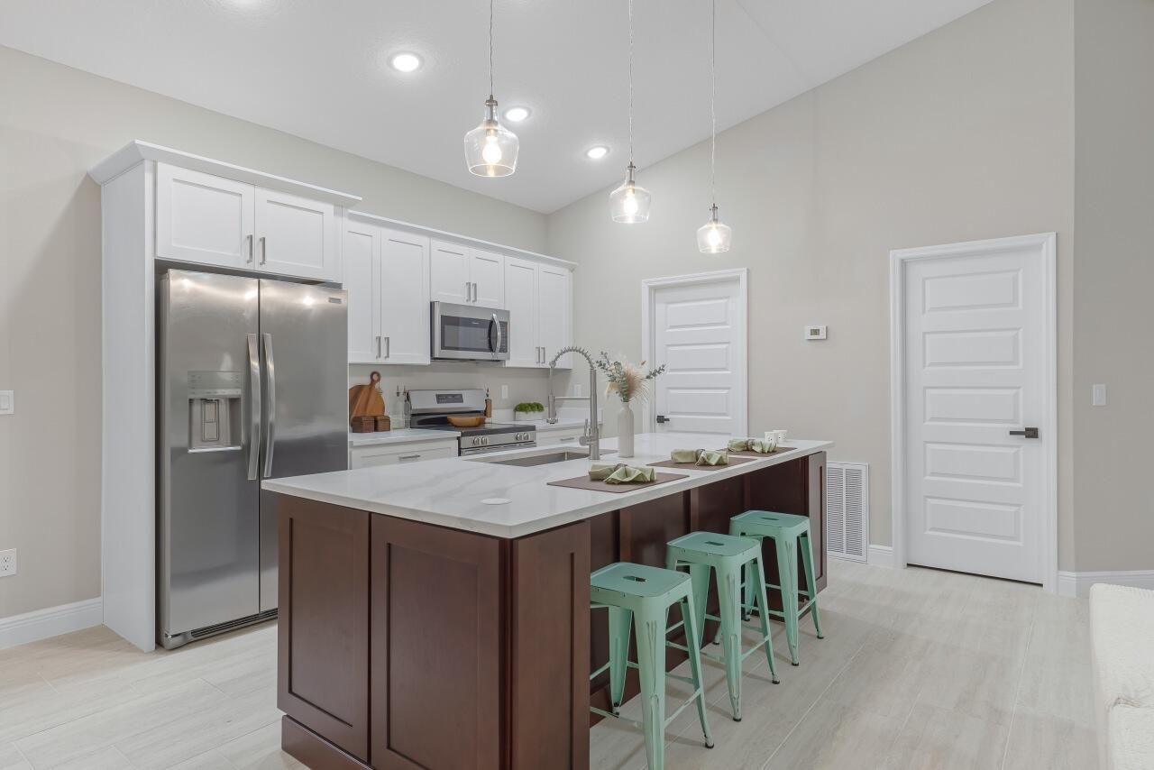 8226 104th Court, Vero Beach, FL 32967 Photo