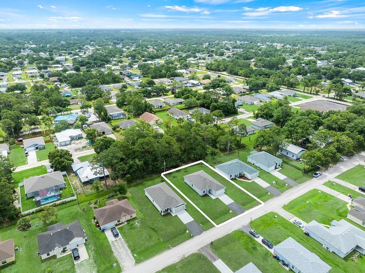 8226 104th Court, Vero Beach, FL 32967 Photo