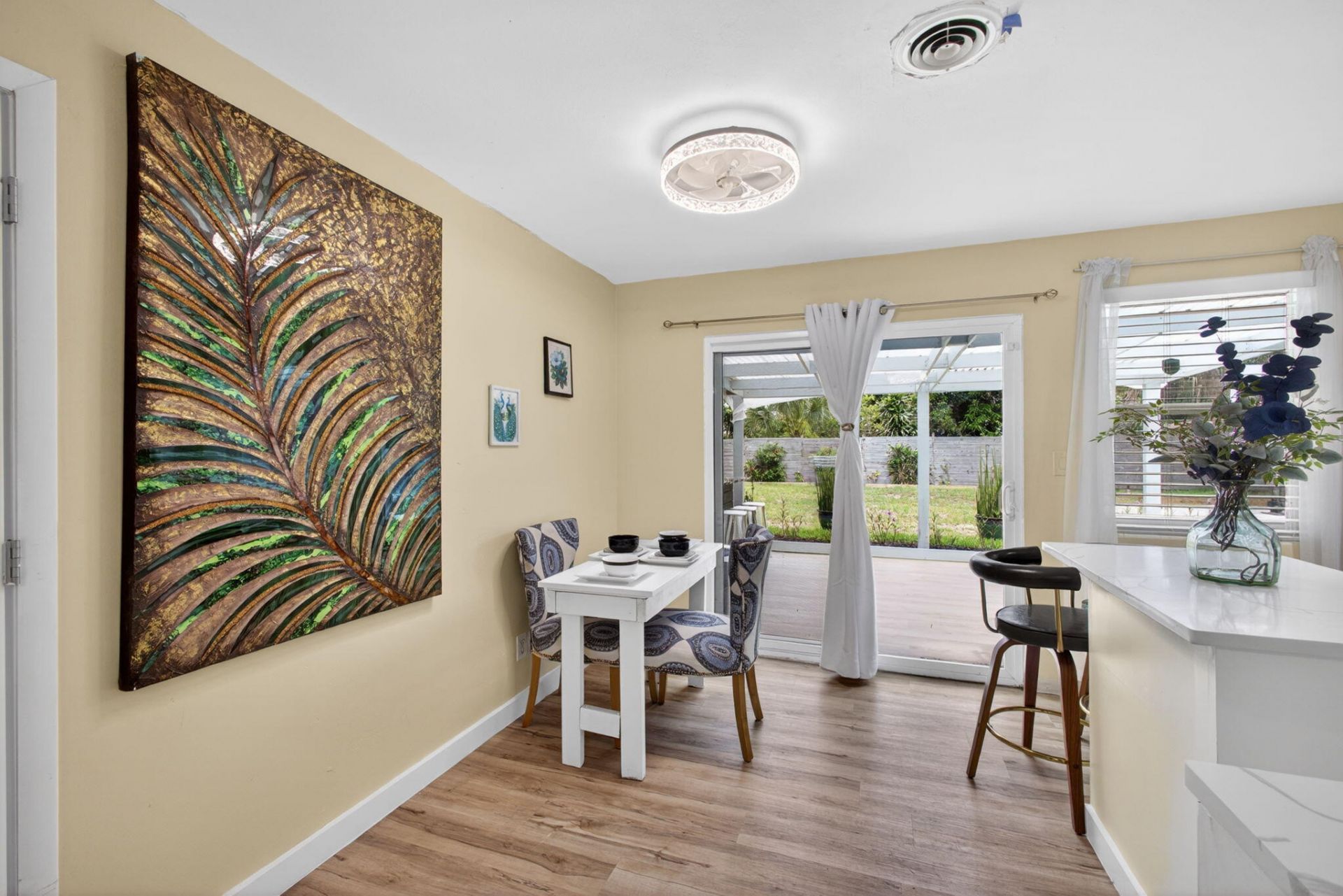140 W 31st Court, Riviera Beach, FL 33404 Photo