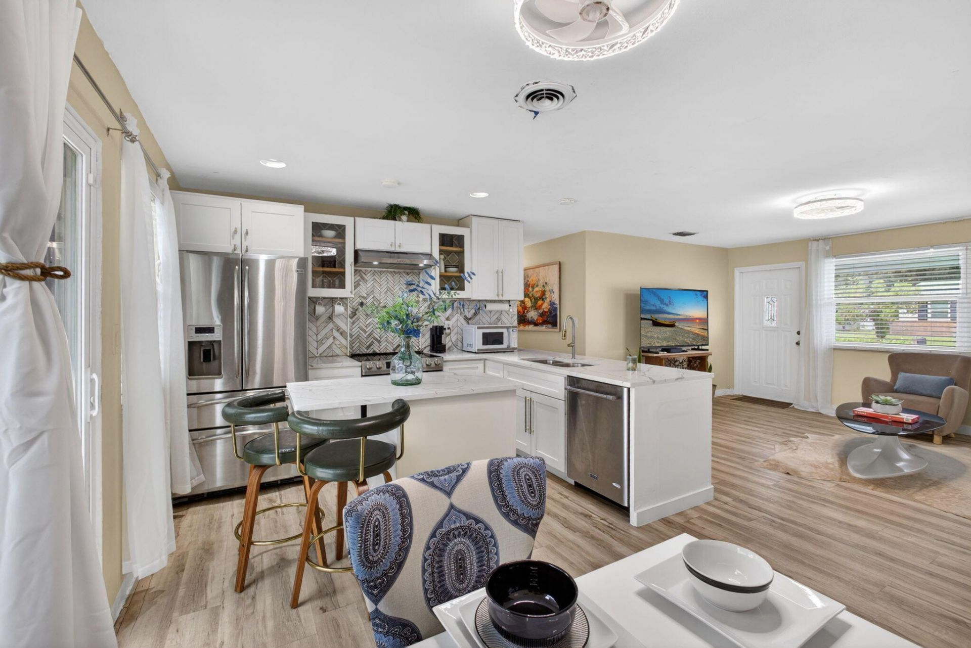 140 W 31st Court, Riviera Beach, FL 33404 Photo