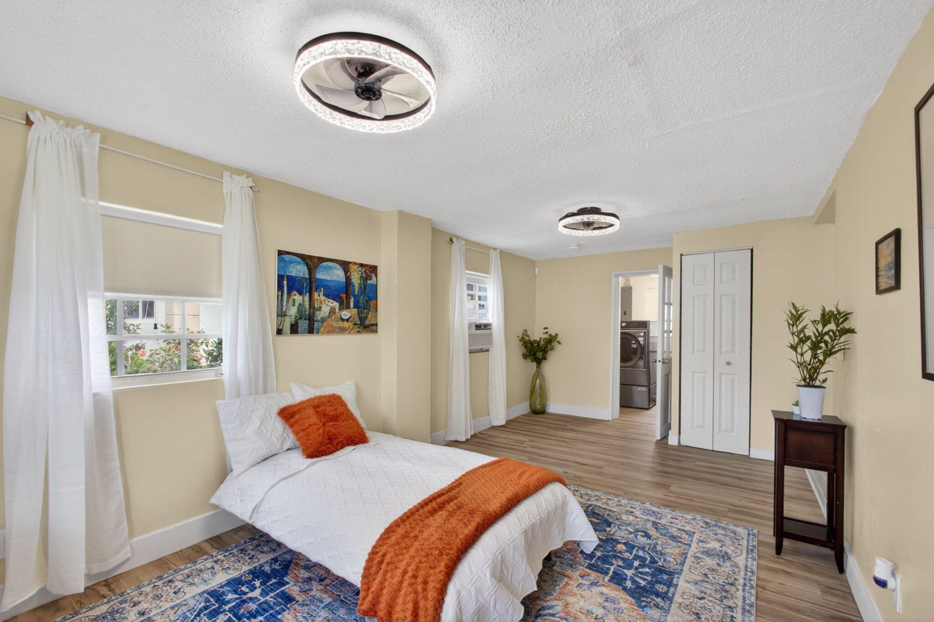 140 W 31st Court, Riviera Beach, FL 33404 Photo