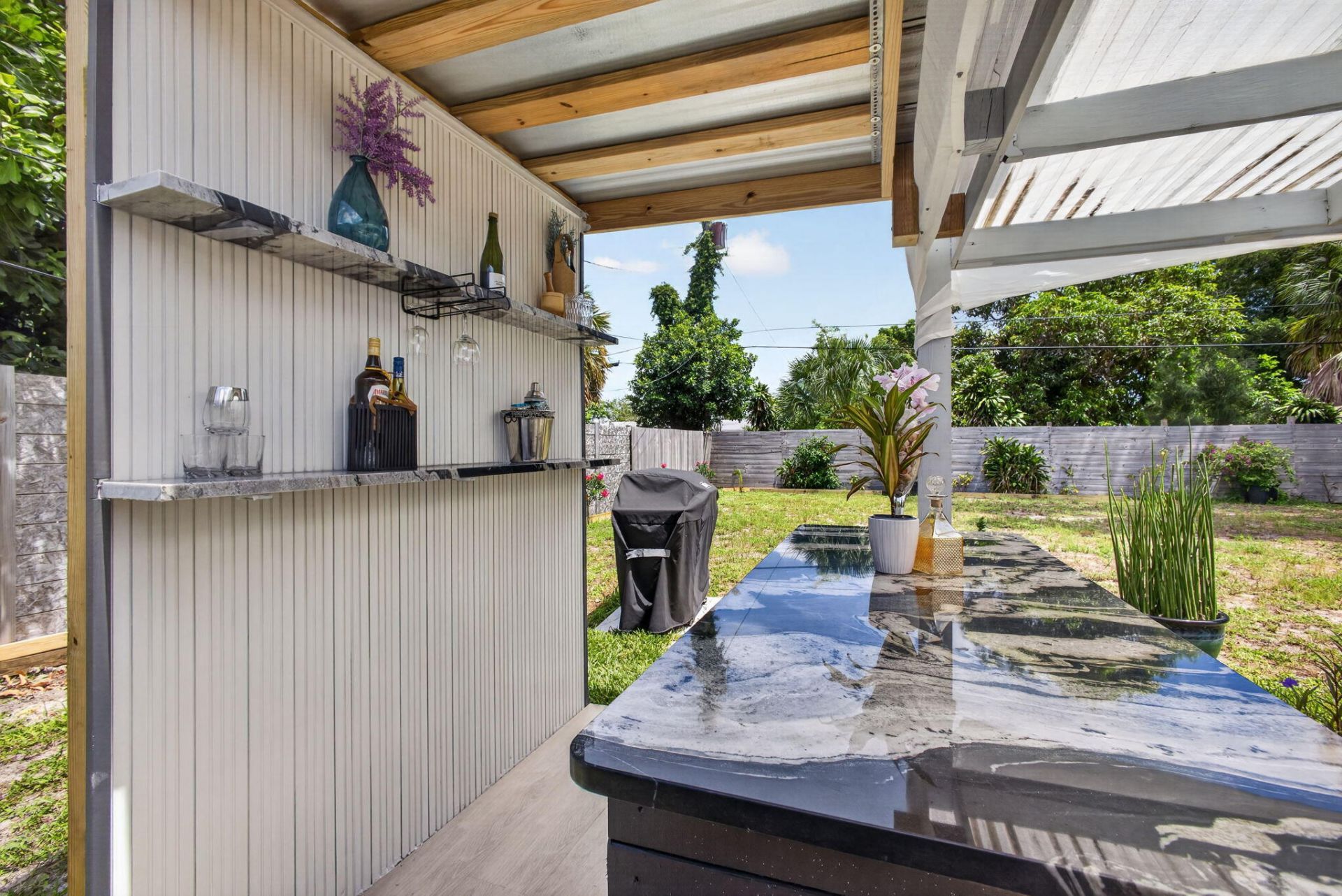 140 W 31st Court, Riviera Beach, FL 33404 Photo