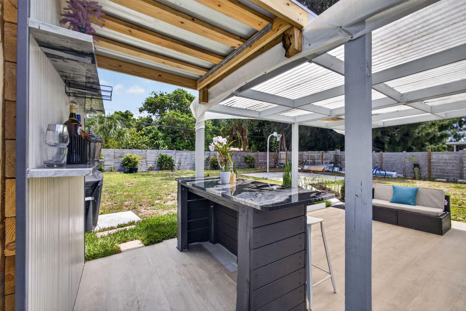 140 W 31st Court, Riviera Beach, FL 33404 Photo