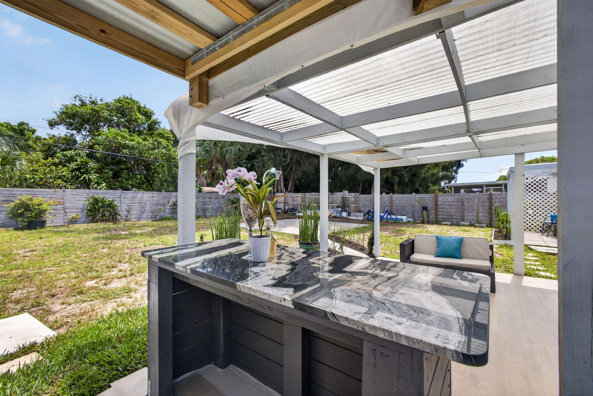 140 W 31st Court, Riviera Beach, FL 33404 Photo