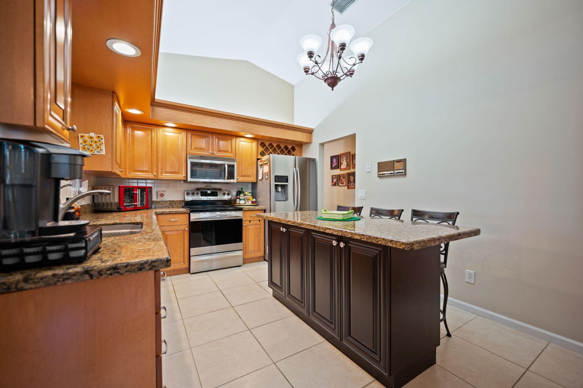 5531 Hawkes Bluff Avenue, Davie, FL 33331 Photo