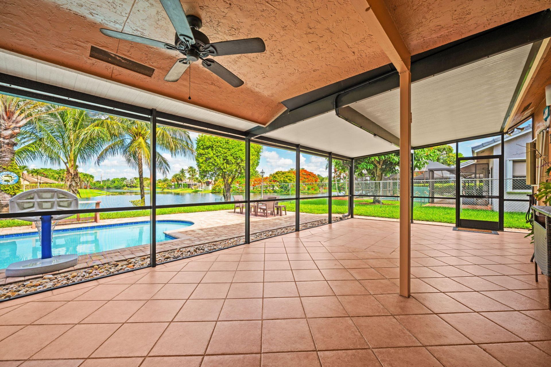 5531 Hawkes Bluff Avenue, Davie, FL 33331 Photo